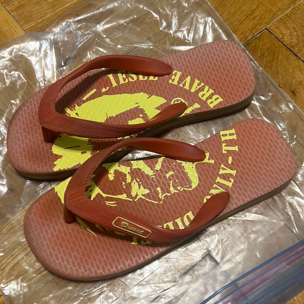 🔥🔥Diesel flip flops